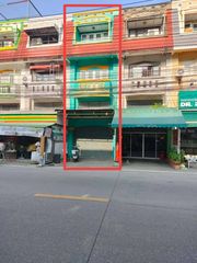 โอกาสทองสำหรับนักลงทุน เจ้าของกิจการ ขายอาคารพาณิชย์ 3.5 ชั้น ทำเลศักยภาพ ซอยคู้บอน 27 