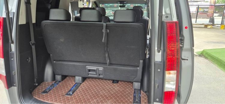Hyundai Staria 2022 Van ดีเซล ไม่ติดแก๊ส เกียร์อัตโนมัติ เทา รูปที่ 4