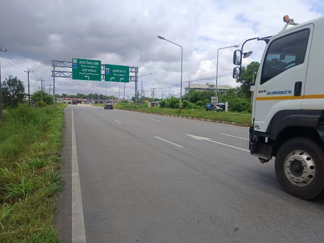 ใช่ ขายที่ดินทำเลทอง จังหวัดมุกดาหาร รูปที่ 3