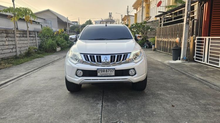 Mitsubishi Triton 2016 2.4 Plus Pickup ดีเซล ไม่ติดแก๊ส เกียร์ธรรมดา ขาว รูปที่ 4