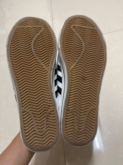รองเท้า adidas แท้มือสอง รูปที่ 4