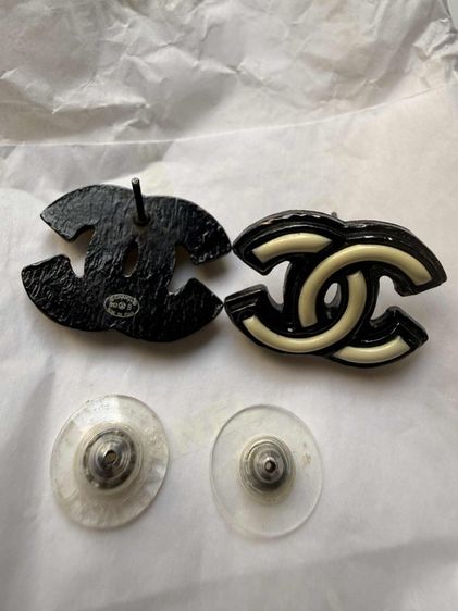 ต่างหู Chanel cc logo ceramic สภาพใหม่ รูปที่ 3