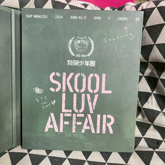 ของสะสม bts skool luv affair ครบขาดแผ่นซีดี 550฿ รูปที่ 6