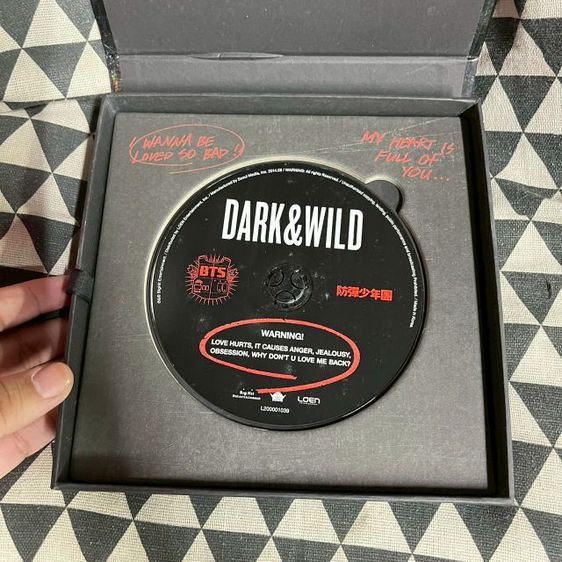ของสะสม bts Dark and wild 600฿ รูปที่ 14