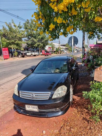 รถ Nissan Teana 2.3 230 JM สี ดำ