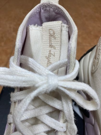 converse รูปที่ 16