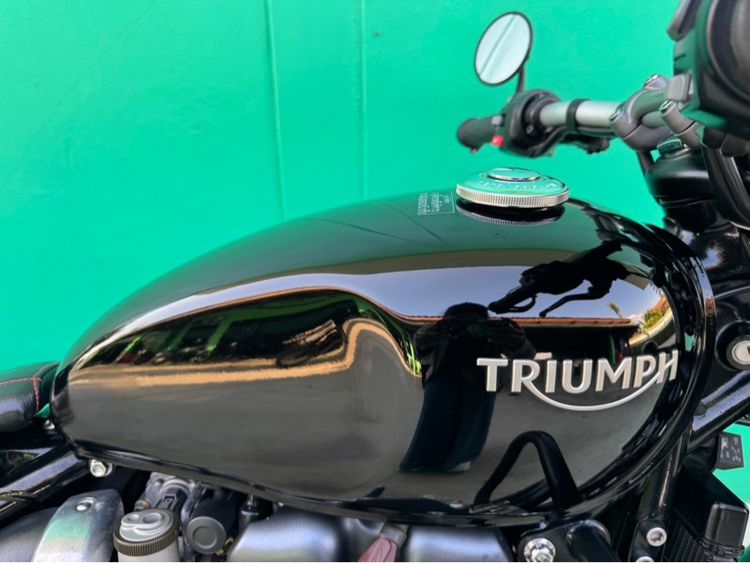 Triumph Bonneville Bobber 1200 ปี17จด18  รูปที่ 4