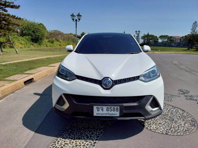 รถ MG GS 1.5 TX สี ขาว