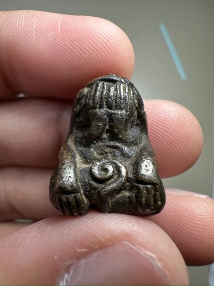 พระปิดตาหลวงพ่อทับวัดทอง