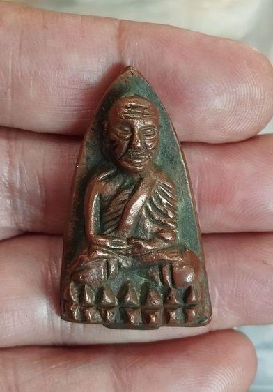 หลวงปู่ทวดวัดช้างให้