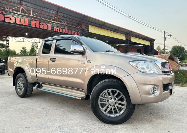 Toyota Hilux Vigo 2011 2.5 E Prerunner VN Turbo Pickup ดีเซล ไม่ติดแก๊ส เกียร์ธรรมดา บรอนซ์ทอง รูปที่ 2
