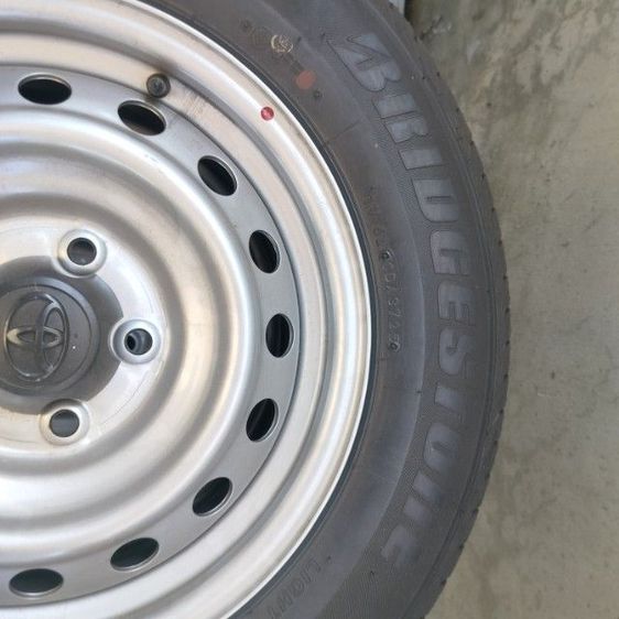 ล้อเดิมป้ายแดงโตโยต้า รีโว่ ตัวเตี้ย รูปที่ 12