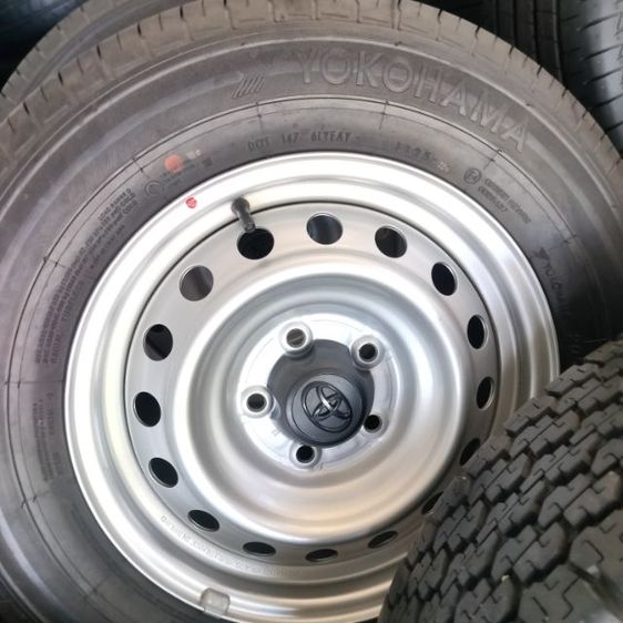 ล้อเดิมป้ายแดงโตโยต้า รีโว่ ตัวเตี้ย รูปที่ 14
