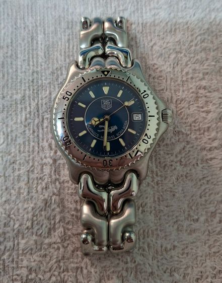 ฟ้า Tag Heuer Galapagos