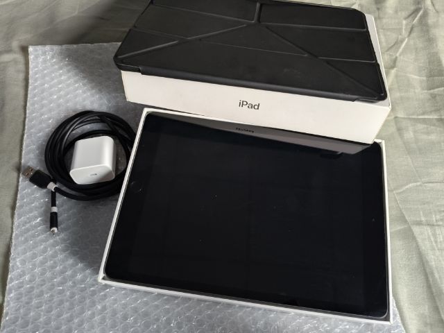 iPad gen 7 128 GB