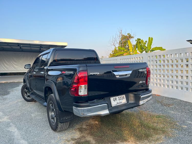 Toyota Hilux Revo 2016 2.4 G Prerunner Pickup ดีเซล ไม่ติดแก๊ส เกียร์ธรรมดา ดำ รูปที่ 3