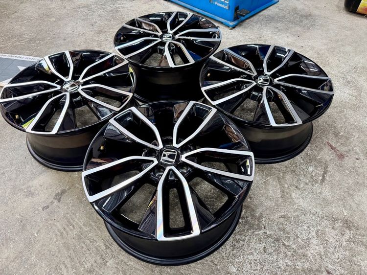 ล้อแม็ก HONDA HRV RS ขอบ 18” สภาพสวย สีเดิมโรงงาน รูปที่ 4