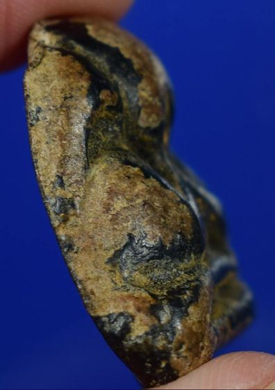 พระปิดตาหลังแบบหลวงพ่อแก้ววัดเครือวัลย์ รูปที่ 4