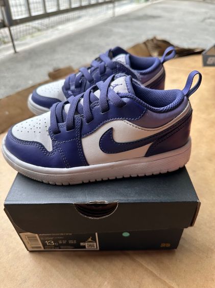 รองเท้าเด็ก มือ2 แท้  รูปที่ 2