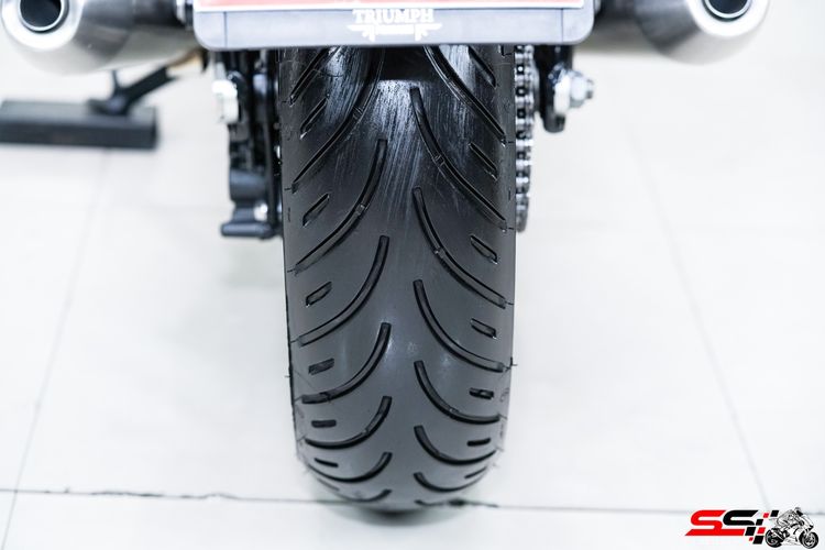 TRIUMPH SPEED TWIN 900 สีดำ ปี2024 วิ่ง 5,700km ไมล์แท้ มือเดียวสภาพป้ายแดงไร้ริ้วรอย รูปที่ 16