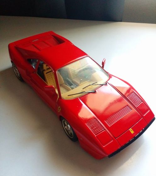 รถโมเดล Ferrari 328 GTS รูปที่ 2