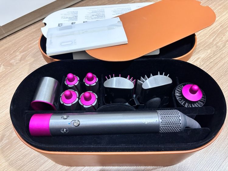 อุปกรณ์เสริมความงาม Dyson Airwrap