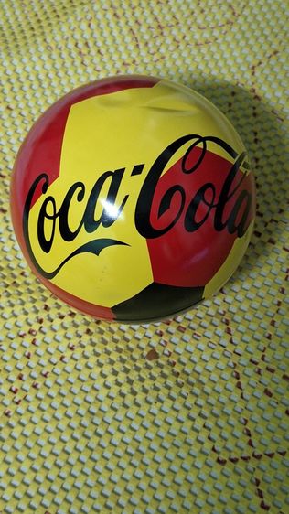 ลูกฟุตบอลโค้กคอลแลปกับแมคโดนัล