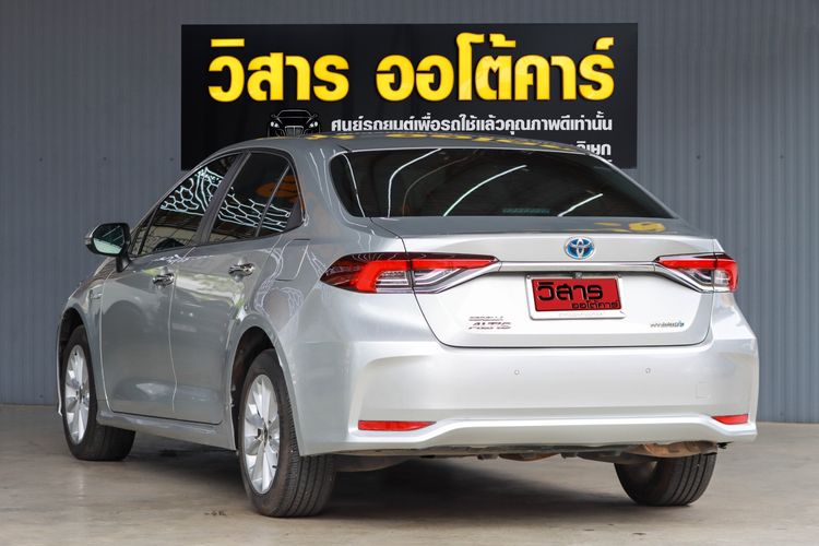 Toyota Altis 2020 1.8 Hybrid Entry Sedan ไฮบริด ไม่ติดแก๊ส เกียร์อัตโนมัติ เทา รูปที่ 4