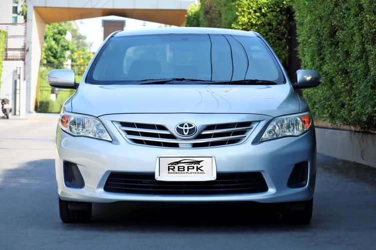 Toyota Altis 2013 1.6 CNG Sedan เบนซิน LPG เกียร์อัตโนมัติ เทา รูปที่ 3