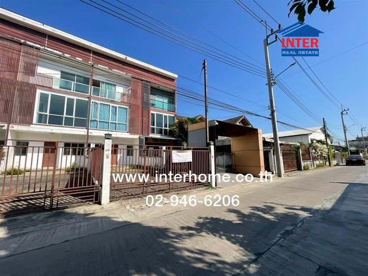 ทาวน์โฮม 3 ชั้น 40.6 ตร.ว. ทาวน์โฮม ซอยโพธิ์แก้ว3 แยก13 ถนนนวมินทร์ ถนนลาดพร้าว101 เขตบางกะปิ กรุงเทพมหานคร