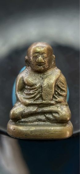 รูปหล่อหลวงพ่อเงินพิมพ์ขี้ตาอ้วนล่ำสมบูรณ์ รูปที่ 4