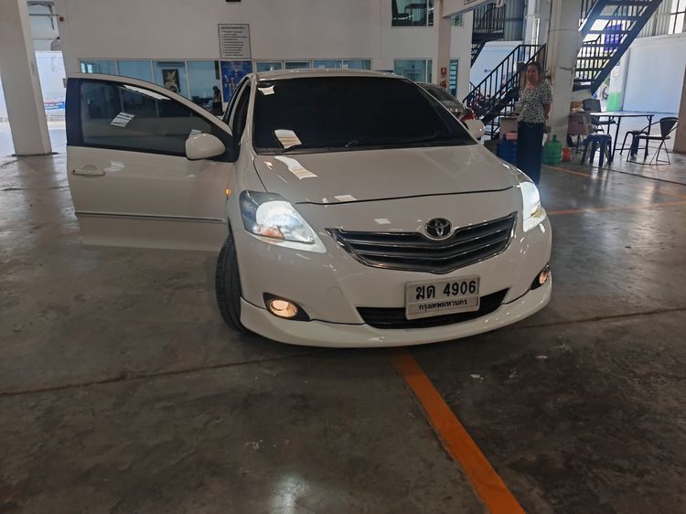 Toyota Vios 2012 1.5 E Ivory Sedan เบนซิน เกียร์อัตโนมัติ ขาว รูปที่ 3