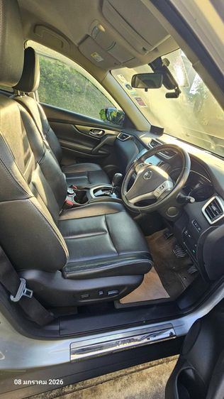 Nissan X-Trail 2018 2.0 V 4WD Utility-car เบนซิน ไม่ติดแก๊ส เกียร์อัตโนมัติ บรอนซ์เงิน รูปที่ 4