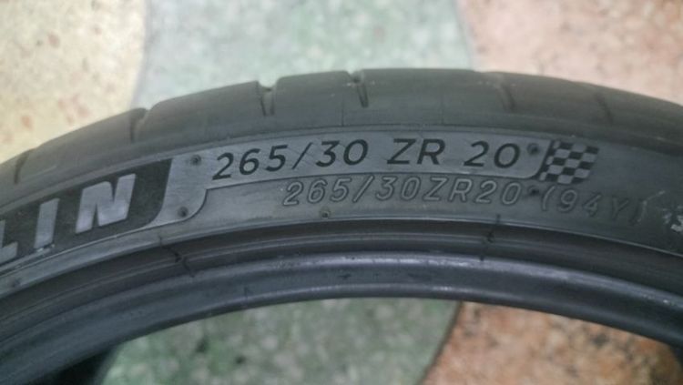 Michelin pilot sport 4
 รูปที่ 4