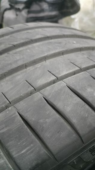 Michelin pilot sport 4
 รูปที่ 6
