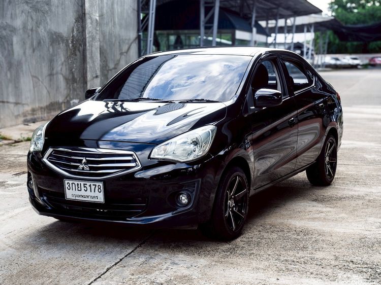 Mitsubishi Attrage 2014 1.2 GLX Sedan เบนซิน ไม่ติดแก๊ส เกียร์อัตโนมัติ ดำ รูปที่ 2