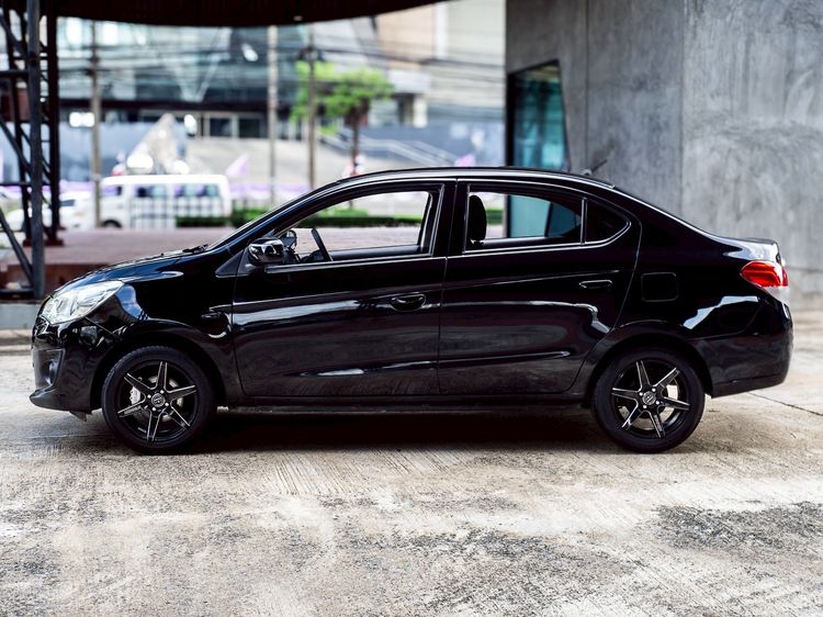 Mitsubishi Attrage 2014 1.2 GLX Sedan เบนซิน ไม่ติดแก๊ส เกียร์อัตโนมัติ ดำ รูปที่ 3