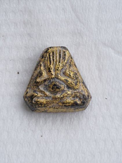 พระปิดตาเนื้อผง 06116805 รูปที่ 2