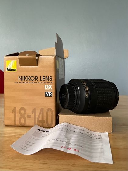 Lens zoom 18-140