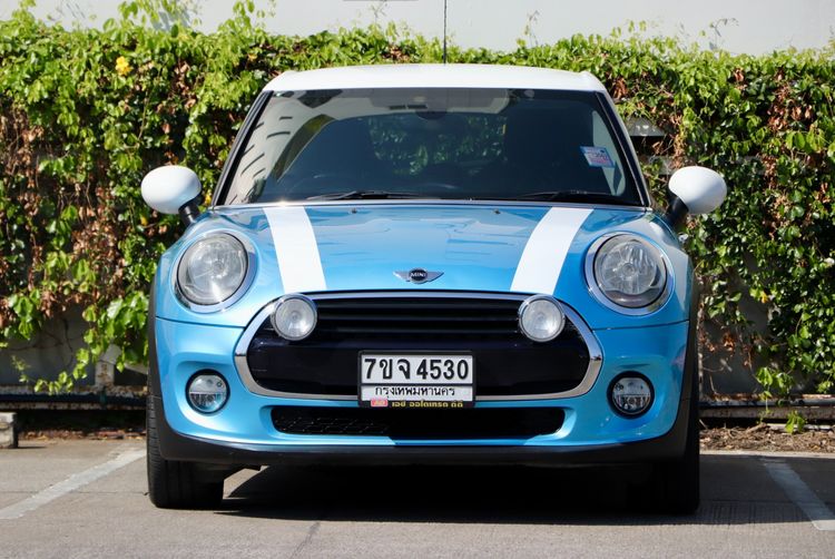 Mini COOPER 5 DOOR HATCH 2016 1.5 Sedan เบนซิน ไม่ติดแก๊ส เกียร์อัตโนมัติ ฟ้า รูปที่ 2