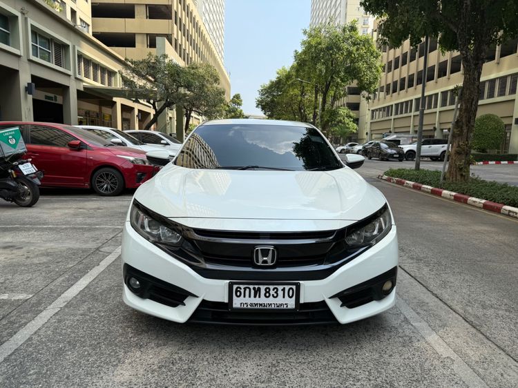 รถ Honda Civic 1.8 EL i-VTEC สี ขาว