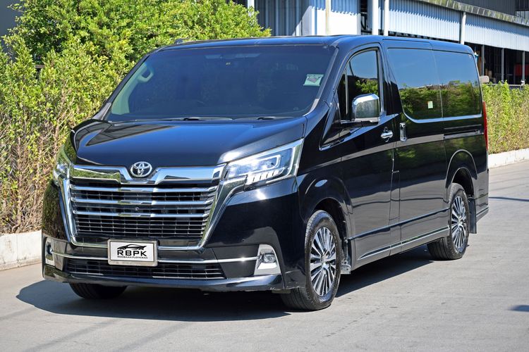 Toyota Majesty 2020 2.8 Premium Van เบนซิน ไม่ติดแก๊ส เกียร์อัตโนมัติ ดำ