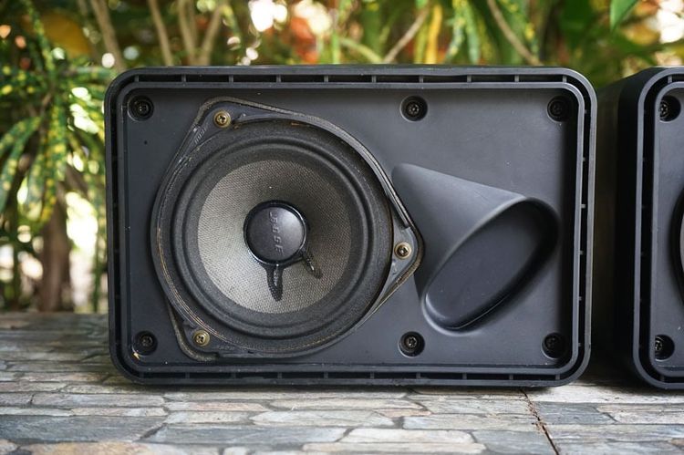 ลำโพง BOSE รุ่น 111AD เอนกประสงค์เสียงดี  รูปที่ 12