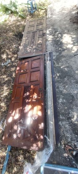ขายประตูไม้เนื้อแข็ง บานคู่ กว้าง 167 ซม สูง 203 ซม และประตูเหล็กมุ้งลวดขนาดเท่ากัน สนใจนัดดูสินค้าได้ที่ อ.ท่าเรือ จ.พระนครศรีอยุธยา หรือ โทร 089-6905140 โอม