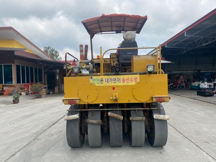 ขายรถบดล้อยาง 9 ล้อ  WATANABE รุ่น WP902 รถเก่านอกนำเข้า รูปที่ 7