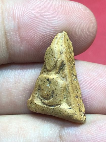 พระนางพญาอกนูนเล็กพร้อมตลับเงิน รูปที่ 5