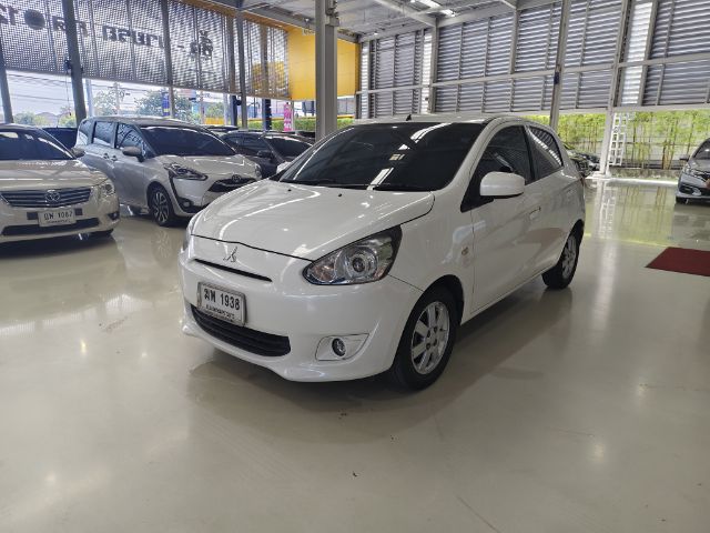 รถ Mitsubishi Mirage 1.2 GLS สี ขาว