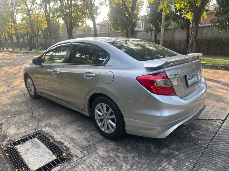 Honda Civic 2012 1.8 E i-VTEC Sedan เบนซิน ไม่ติดแก๊ส เกียร์อัตโนมัติ บรอนซ์เงิน รูปที่ 3