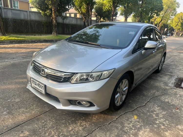 Honda Civic 2012 1.8 E i-VTEC Sedan เบนซิน ไม่ติดแก๊ส เกียร์อัตโนมัติ บรอนซ์เงิน รูปที่ 2