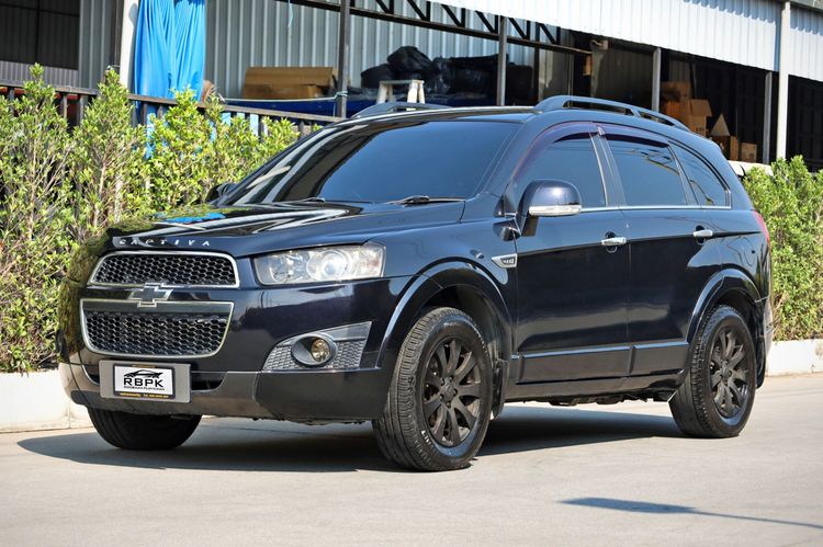 รถ Chevrolet Captiva 2.4 LSX สี ดำ